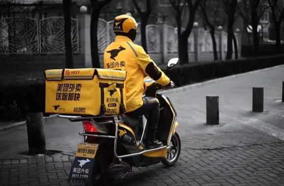 外卖大战终章：三巨头的得失账本